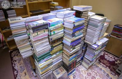 مكتبة الروضة الحيدرية ترفد رفوفها بأكثر من 3000 كتاب من اصدارات عام 2017