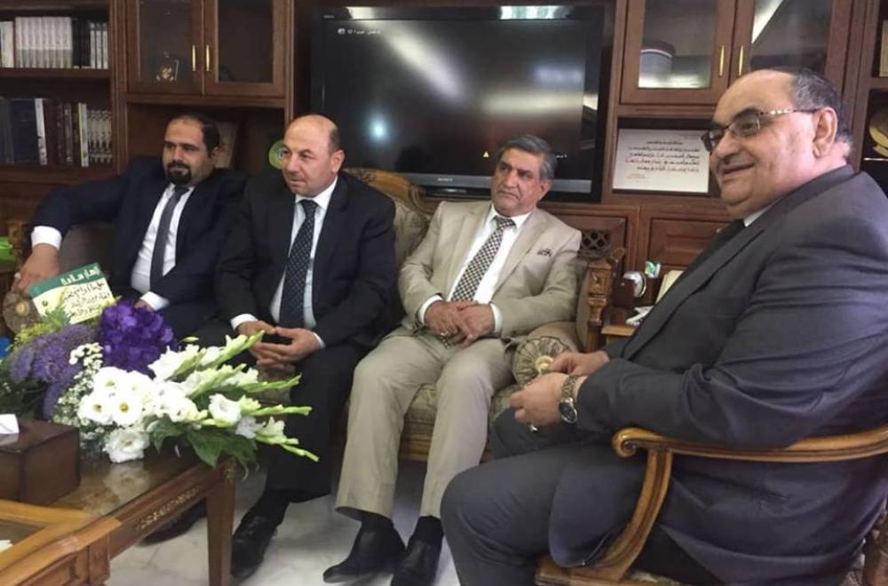 وزير الزراعة السوري يشيد بمشاركة العتبة العلوية المقدسة بمعرض دمشق السنوي للزهور