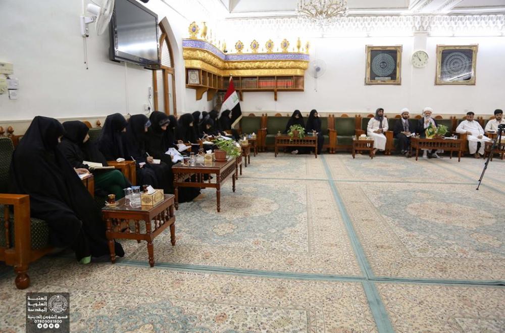 قسم الشؤون الدينية في العتبة العلوية المقدسة يستقبل وفد جامعة الزهراء (عليه السلام) النسوي من باكستان