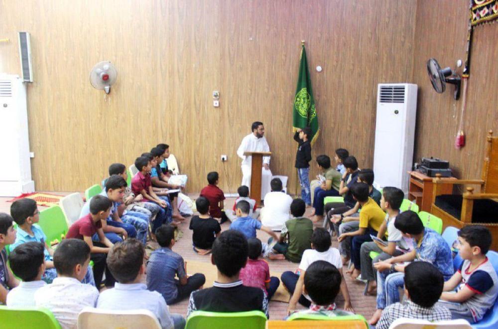 قسم الشؤون الدينية في العتبة العلوية المقدسة يقيم برنامج الدورة الصيفية في مجمع قنبر السكني