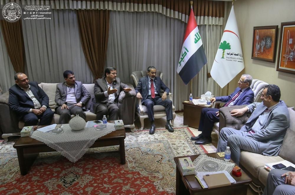 وفد العتبة العلوية المقدسة يلتقي بوزير الصحة العراقي في مبنى الوزارة ويبحث عدداً من المواضيع المهمة