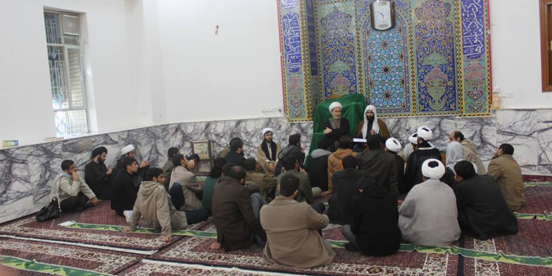 قسم الشؤون الدينية يستضيف طلبة العلوم الدينية من حوزة بو شهر الإيرانية في رحاب مرقد أمير المؤمنين (ع)